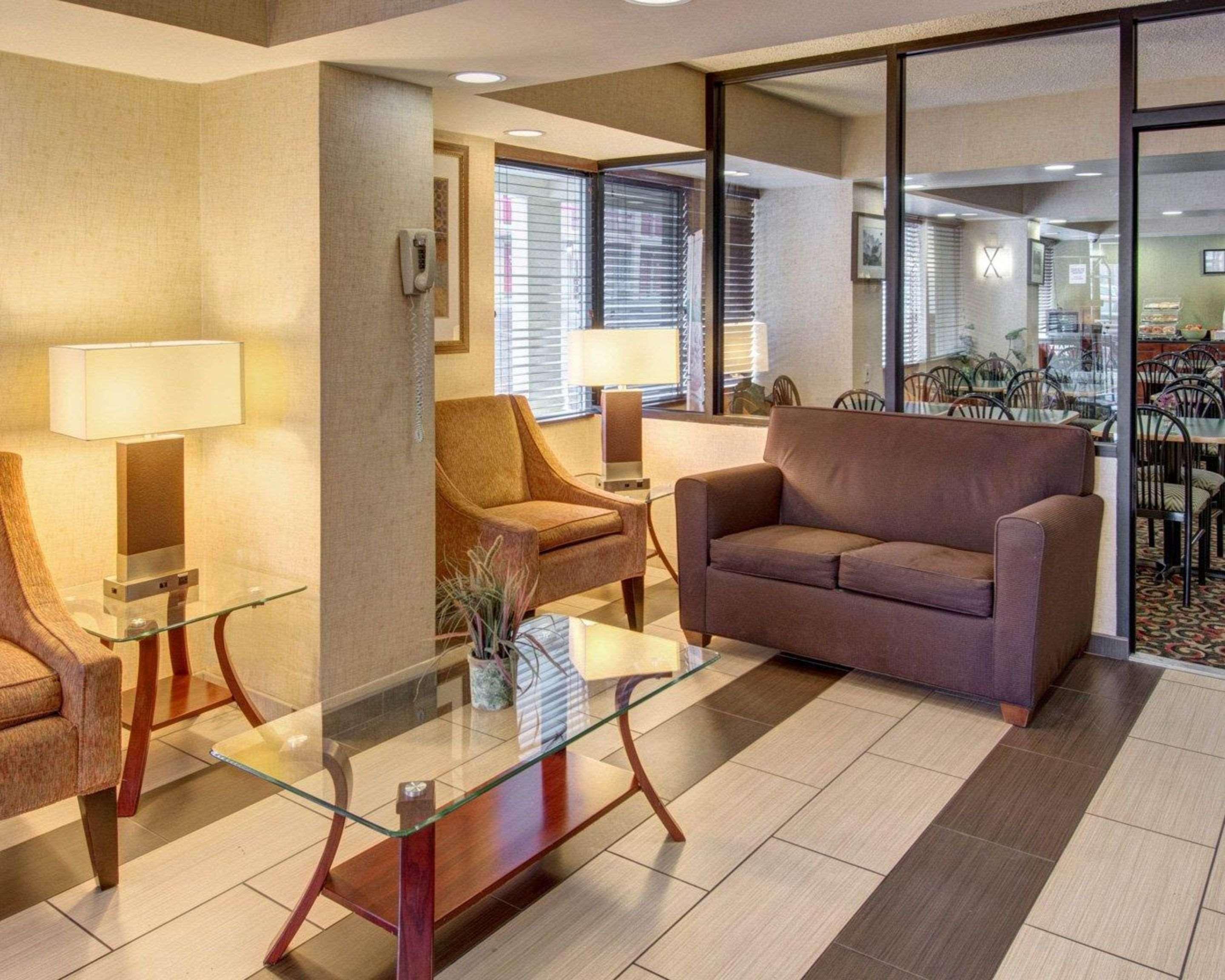 Quality Inn Takoma Park Exterior photo