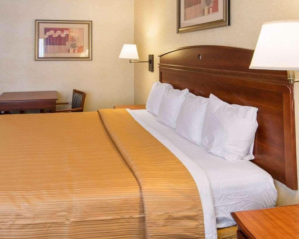 Quality Inn Takoma Park Exterior photo
