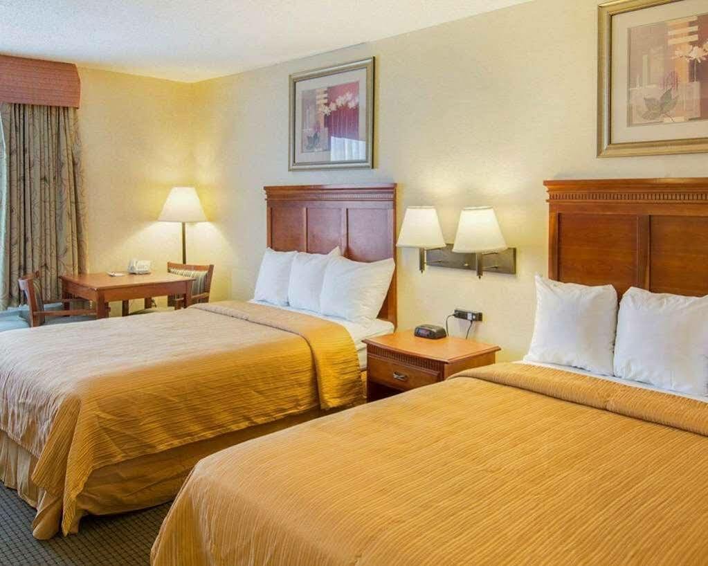 Quality Inn Takoma Park Exterior photo